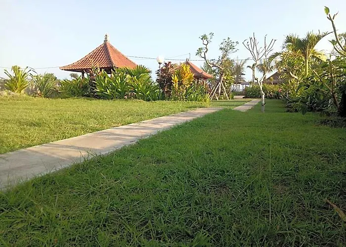ホリデーパーク Emir Surfcamp Airsatang